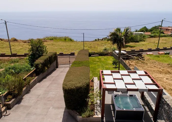 Casa Leonor By Rent2U, Lda